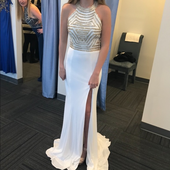 Prom Dress - Picture 1 of 2